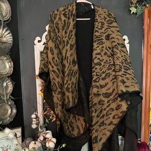 Leopard Shawl